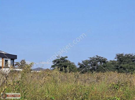 Villa İmarlı...yan Yana Çift Parsel...arsa...iyi Lokasyon