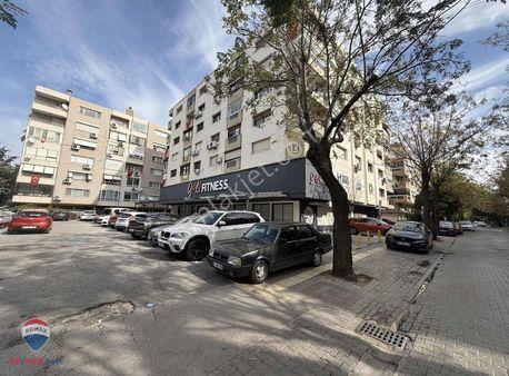 86 Re/max Best'ten Karşıyaka Girne Bulvarın'da 3+1 Satılık Daire