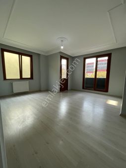 Sancaktepe Abdurrahmangazi Mah 2+1 İskanlı Geniş Arakat Satılık