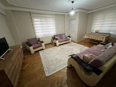 Reşadiye Mah.santral Işıklar Yakını 3+1 Ara Kat Satılık Daire!