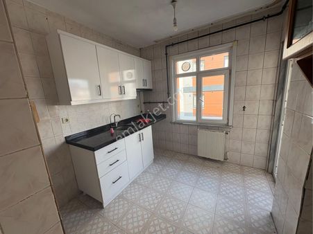 Emir Emlak’dan 1+1 2 Kat Masrafsız Dairedir Yerli Yabancı Ailelere Uygun