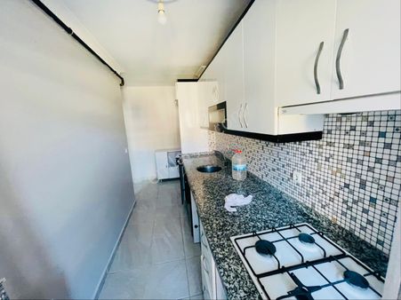 Emir Emlak’dan 2+1 3 Kat Yeni Binada Dubleks Altı Emsalerinden Geniş