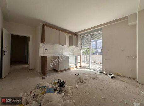 Kütükcü Mahallesi- 2+1 Geniş Satılık Daire