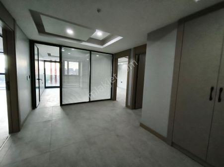 Premardan Kantar Plaza Da Satılık 2+1 Buro