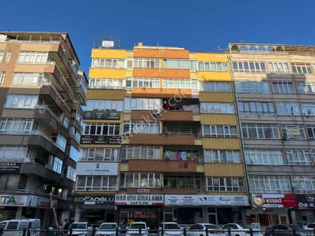 Akar Gyo | İstasyon Cad. 4+1 Geniş Oturumlu Kiralık Daire