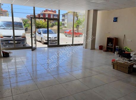 Selim Sultan Mh. Fırın Ruhsatlı 110 M2 Satılık Dükkan