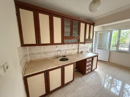 ▄jet Emlaktan Akçay Merkezde Ön Cephe Müstakil Tadında 2+1 Daire