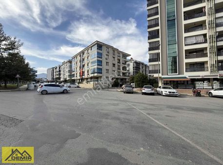 Demir Emlaktan İstasyon Mahallesinde Kiralık 3+1 Daire