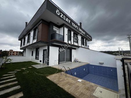 Elit'den Müstakil Bahçeli Satılık Lüks 3+1 Sıfır Villa