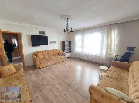 Plevne Caddesinde Full Eşyalı Kiralık Daire