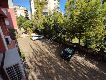 Merkezi Konumda 2+1 – Asansörlü Ve Açık Otoparklı Daire!