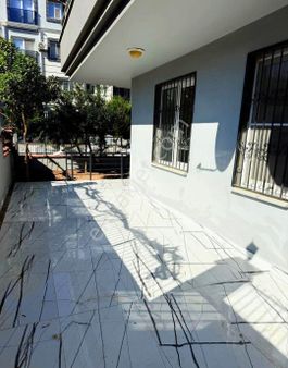 Efeler Mahallesinde Müstakil Bahçeli 3+1 Geniş Daire Çok Uyguna Satılık Daire