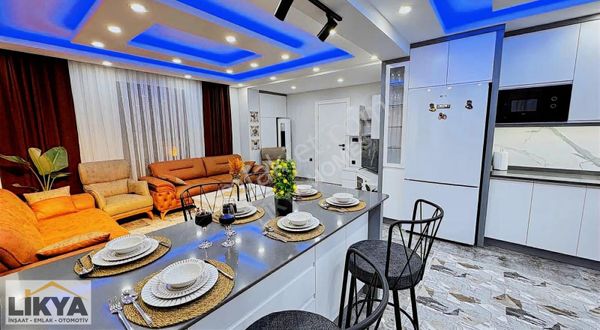 Babataşında Sahile Yakın Lüks Müstakil Havuzlu Villa