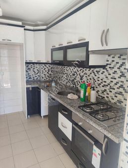 Millet Mahallesinde Site İçerisinde Kiralık 3+1 Daire