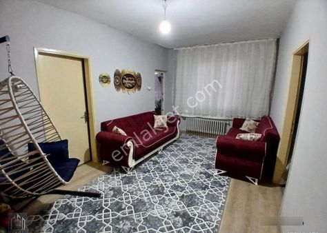 Uluönder'de Satılık Site İçi Arakat 3+1 Daire