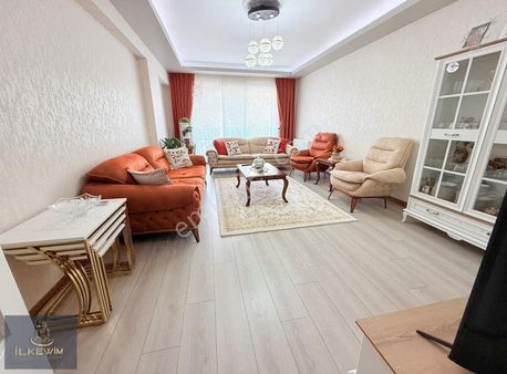 Şehitler Cadde Yakını Asansörlü Bina Masrafsız Ara Kat 3+1 Daire