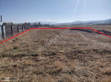 Miramar'dan Sivas Merkez Esenyurtta Satılık 1313 M2 Villa Arsası