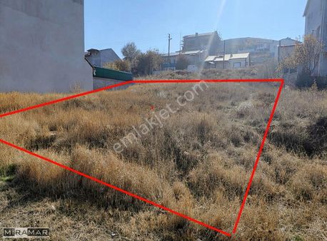 Miramar'dan Sivas Karşıyaka'da Cadde Üstü 3 Kat İmarlı Arsa