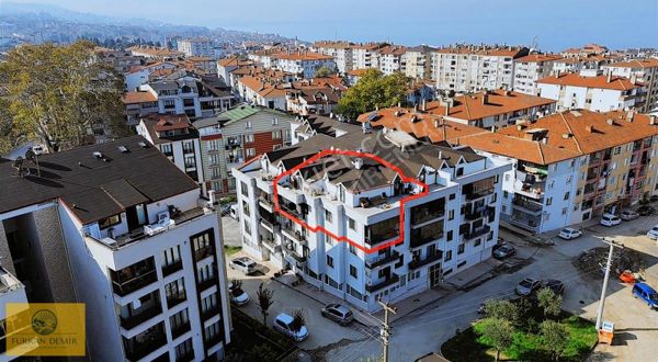 Furkan Demir'den Karamürsel 4 Temmuz'da 4+1 Satılık Çatı Dubleks