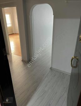 Rota'dan Sarıkum'da 2+1 90 M2 Kiralık Arakat Daire!