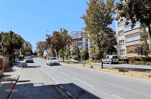 Gazi Caddesinde Podyum Parka Komşu 3+1 Kiralık