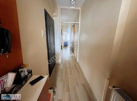 Halılrıfat Sondurakta Arakat 2+1 Satılık