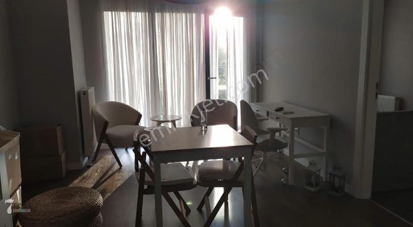 Prava Kartal'da Bahçe Teraslı 1+1 Eşyalı Rezidans For Rent