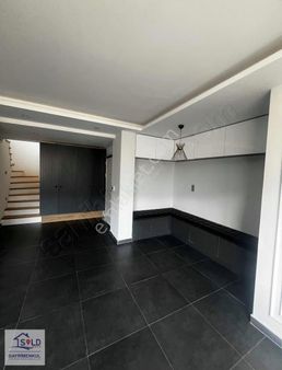 Güzelbahçe Yelki Satılık 6 Oda 1 Salon