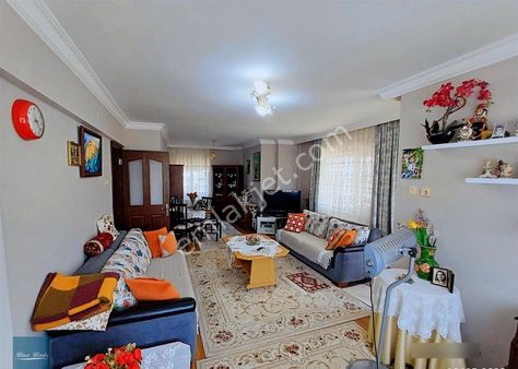 Kusadası Merkez Ferah 3+1 Daire.