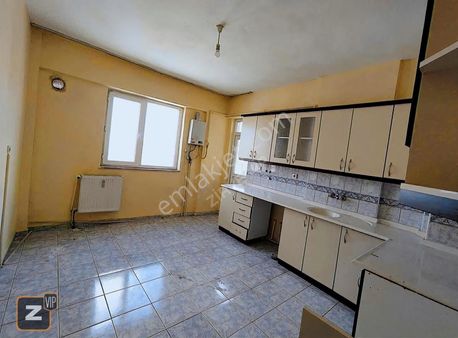 Yıldızevler Mahallesi'nde 3 + 1 Kiralık Daire