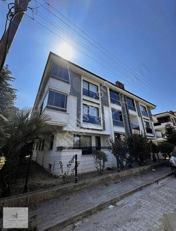 Sakinlik İçinde Geniş Ferah Satılık 3+1 Daire