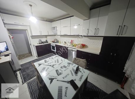 Sincan Malazgirt'te 12.cadde Sitede Ara Kat Satılık 3+1 Daire