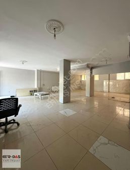 Kıraç -kuruçeşme İşlek Cadde Üzeri 2 Katlı 180 M² Kiralık Dükkan