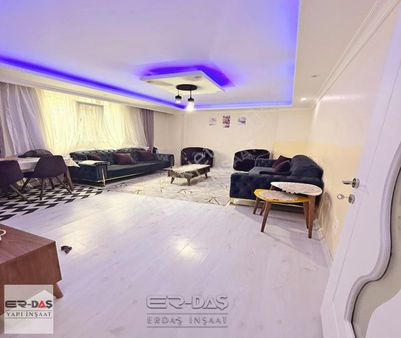 Kıraç, Hürriyet Mahallesi'nde Tek Daire Üzeri 3+1 Bahçe Katı