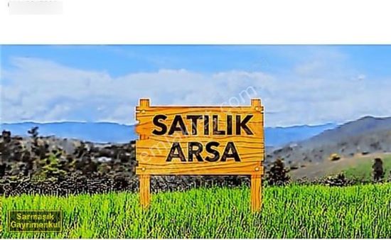 Güzelçamlı'da Büyük Otel Civarı Köşe Başı 2villalık Satılık Arsa