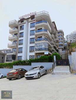 Özcan Çiftci'den Deniz Manzaralı Site İçi Satılık 2+1 Daire.