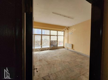 Armağan Dan Mimar Sinan Caddesinde Kiralık Dükkan