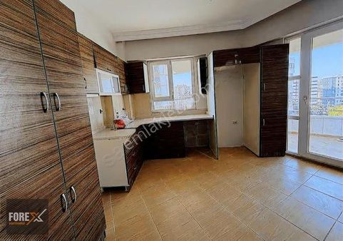 Bahçelievlerde Kiralık Geniş 3+1 Daire