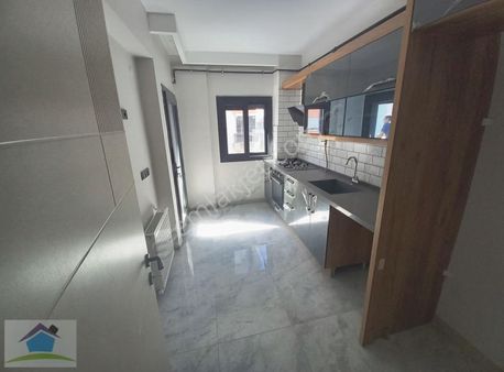 Pino Danizban Yakını Geniş Sokak Sıfır 2+1 Ara Kat (açıklamalı )