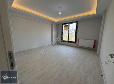 Bakan'dan Fırsat Daire Havuzlu Otoparklı 2+1 Acil