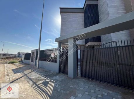 Döşemealtı Altınka'de, 2+1 Amerikan Mutfaklı, Özel Bahçeli Daire