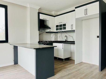 Yükselden Gürede Huzur Ve Sağlık Dolu Konumda 4+1 Lüks Villa