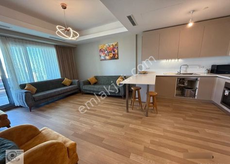 Maslak 1453 Sitesinde Kiralık 2+1 Daire Boş Yüksek Kat