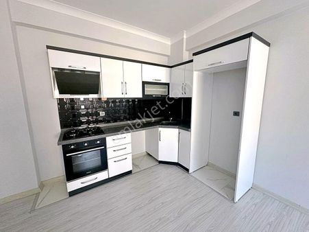 🔵🔵blue Life Egen'den Gerçek İlan-altınkumda Asansörlü Denize 800mt Satılık 1+1 Fırsat Daire