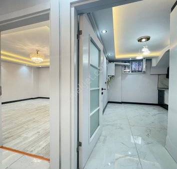 Başkent Yapı'dan Dekorlu Kapalı Kış Bahçeli 2+1 Bahçe Katı