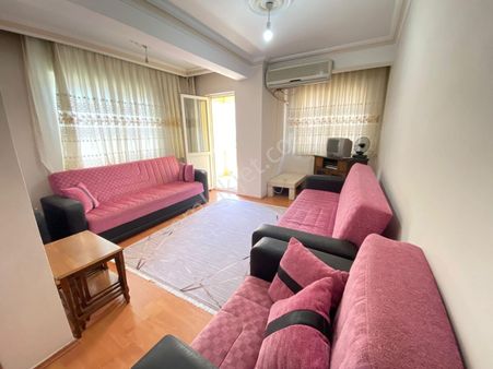 Ümraniye Çakmak Metroya Beş Dakika 4+1