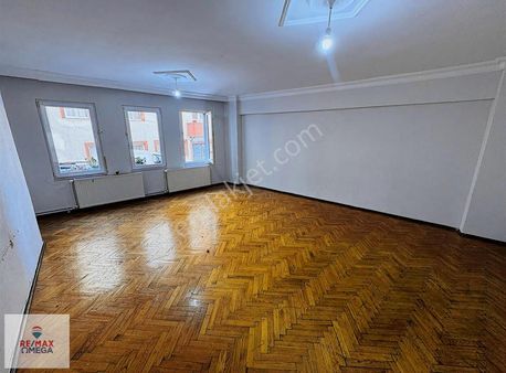 Değirmendere Sahilde Kiralık 3+1 Daire