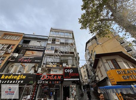 İzmit Merkez Yürüyüş Yolunda Kiralık Ofis