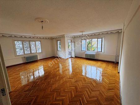 Ayalp'ten Değirmiçem'de Merkezi Konumda 3+1 Kiralık Daire