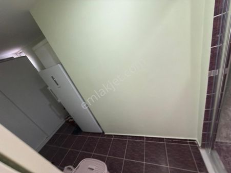 75, 50 Yol Arası, Winstown Yolu Üzeri Lüxs 4+1 Satılık Daire